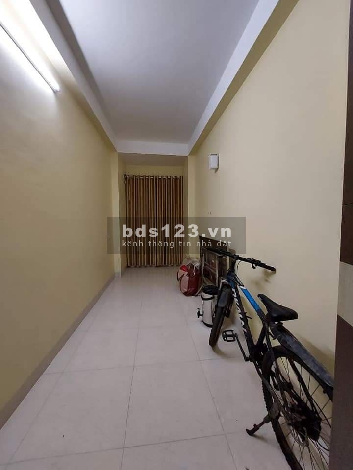 Bán nhà Khương Trung diện tích 31m2 giá bán 3.2 tỷ ngõ rộng khu an sinh tốt