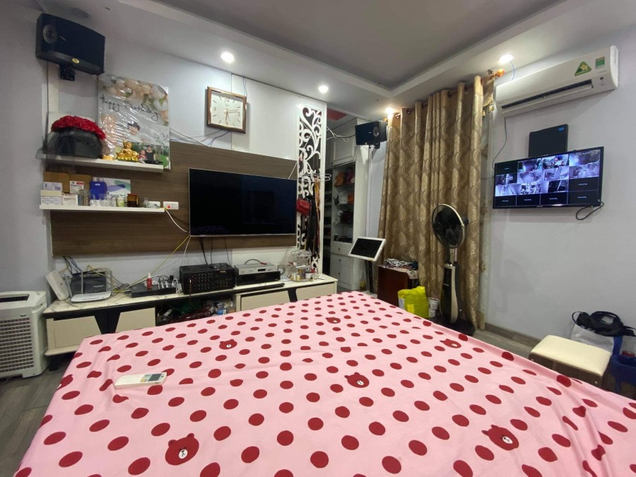 Kinh doanh dòng tiền Tôn Đức Thắng, diện tích 42m2, 8 tầng, mt 4m, giá nhỉnh 6 tỷ