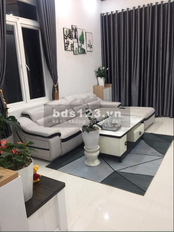 Bán nhà Nguyễn Trãi, 7 phòng ngủ, sất chợ cho thuê cực đỉnh, sổ đỏ chính chủ