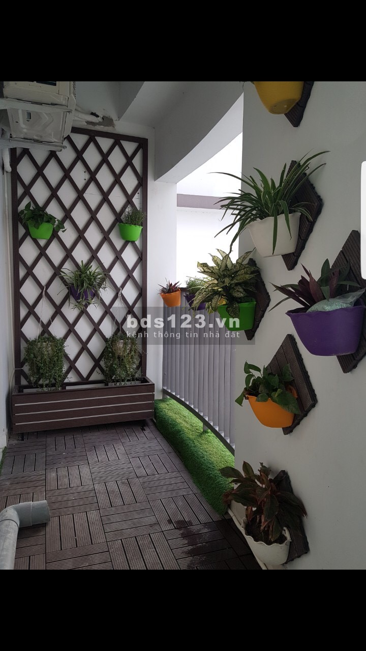 Chính chủ bán căn hộ chung cư Ngoại Giao Đoàn - Bắc Từ Liêm, DT 102m2, LH 0944596256 chính chủ