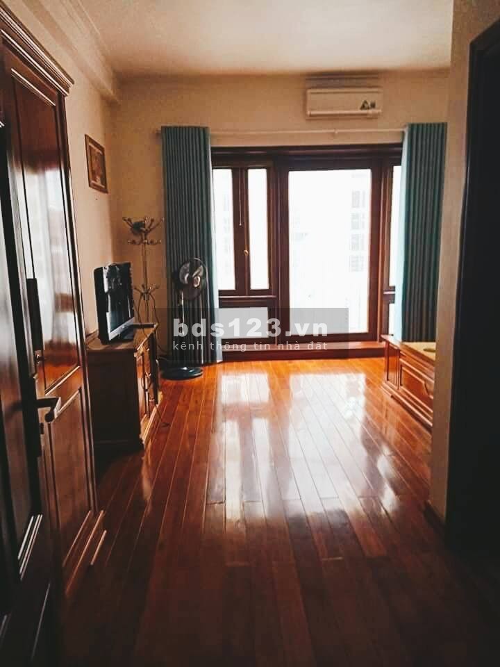 Bán biệt thự Nguyễn Sơn mặt tiền khủng 2 mặt ngõ giá cực rẻ, sổ đẹp chính chủ