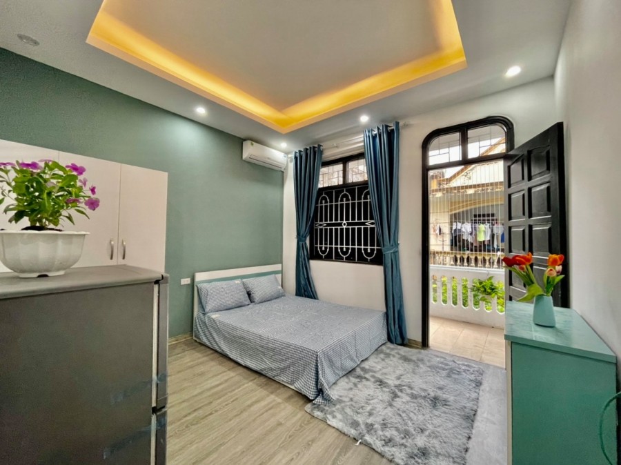Bán nhà Láng Đống Đa gần ĐH Ngân Hàng Thủy Lợi Công Đoàn KD cho thuê 5T 40m chỉ 4.7tỷ