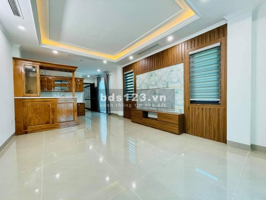Bán nhà Phạm Thận Duật, Cầu Giấy, diện tích 60m, 7 tầng, Ô tô, kinh doanh