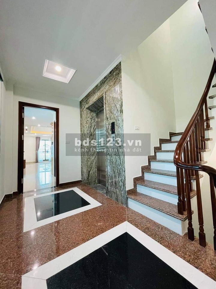 Bán nhà Phạm Thận Duật, Cầu Giấy, diện tích 60m, 7 tầng, Ô tô, kinh doanh