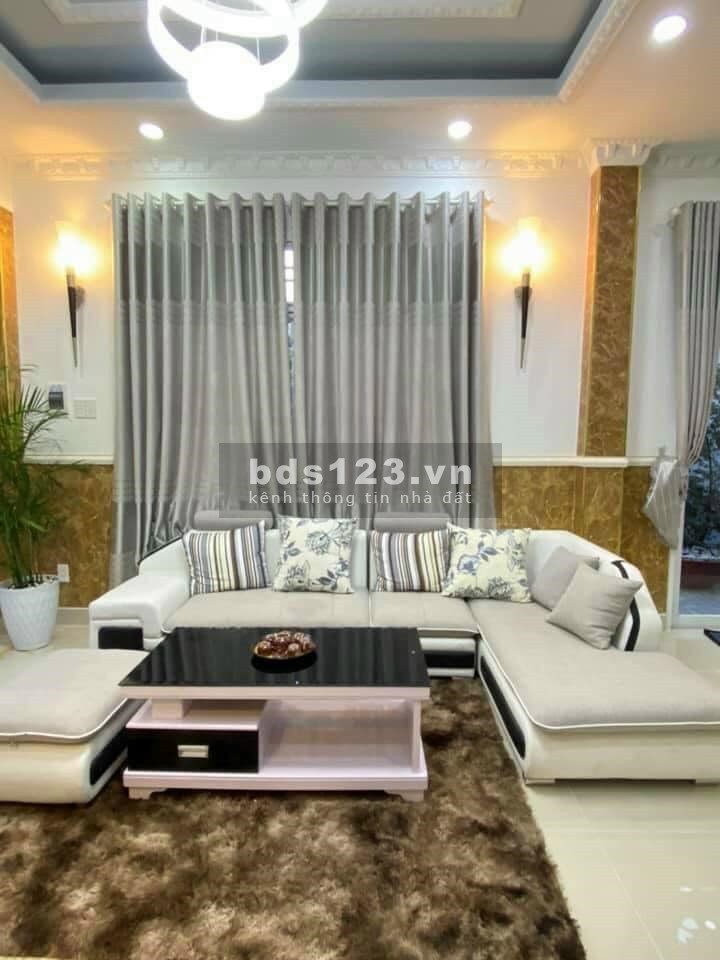 Bán nhà HXH Điện Biên Phủ Quận 3, dt 68m2, Đa công năng 4 tầng, 3 pn, 4wc
