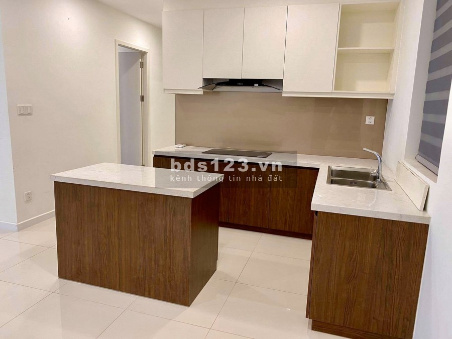 Chính chủ bán lỗ căn hộ Central Premium 70m2 2PN, giá chỉ 3,3 tỷ bao gồm 102%, liên hệ xem nhà