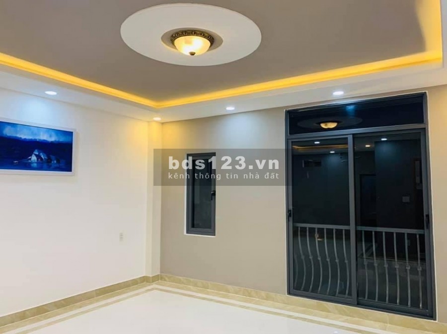 Nhà thiết kế như nàng hậu Nguyễn Xí, ngang bề thế - 42m2, giá CHỈ 7,6 tỷ