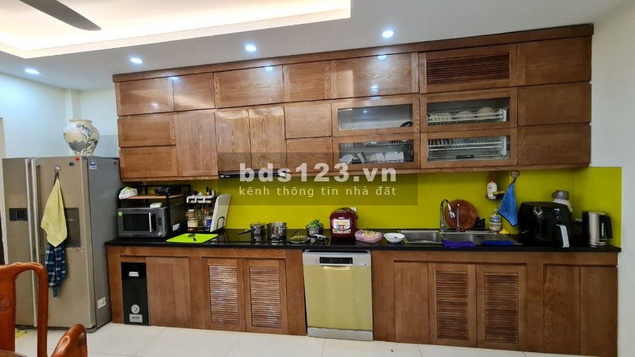 Bán nhà liền kề Văn Phú, view công viên, hoàn thiện đẹp, dt 90m2, giá 6.9 tỷ
