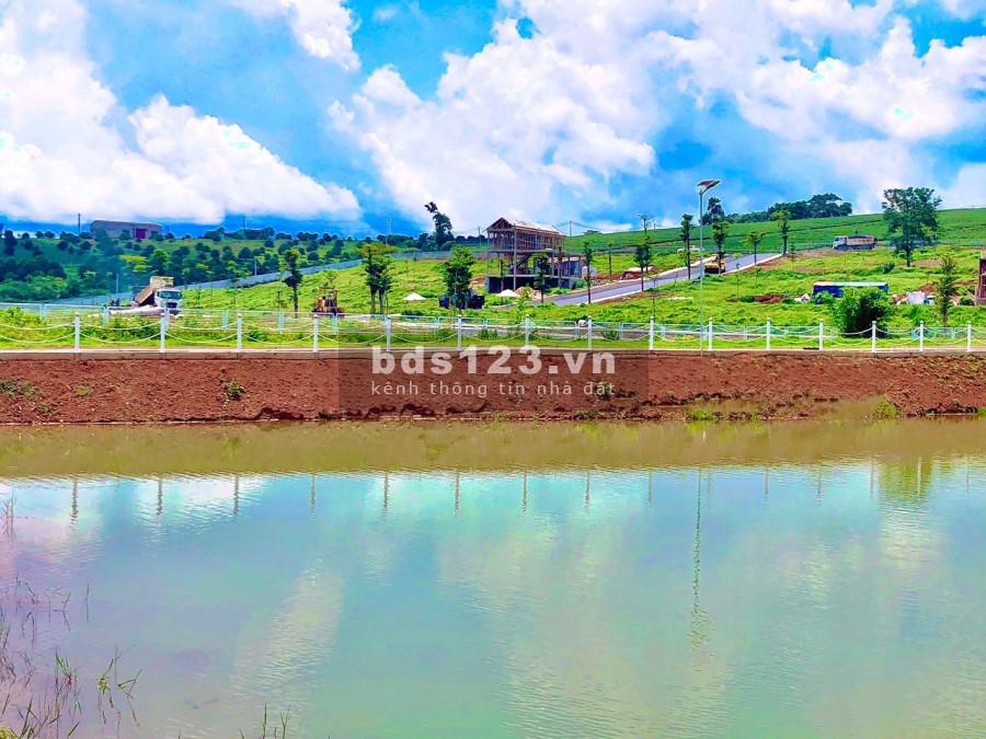 Bán 2 lô đất mặt tiền gần ngã 5 đambri. 10x32 thổ cư 200m. giá 840tr/1