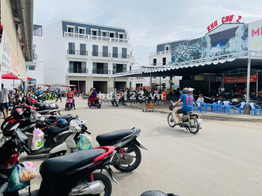 Hàng loạt tiện ích vượt trội của khu đô thị nằm ngay trung tâm của Thới Lai