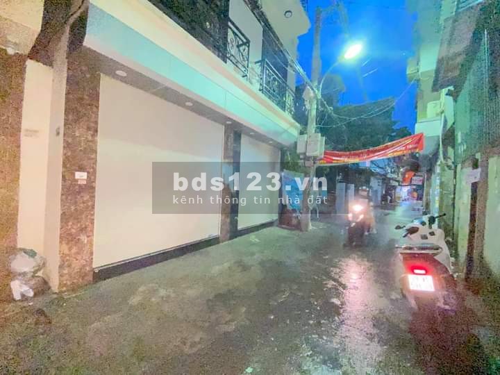 (Bán Gấp) Nhà Lê Quang Đạo 50m, 5 Tầng, ÔTÔ đỗ cửa, Kinh Doanh Cafe, Giá: 5.5 tỷ.