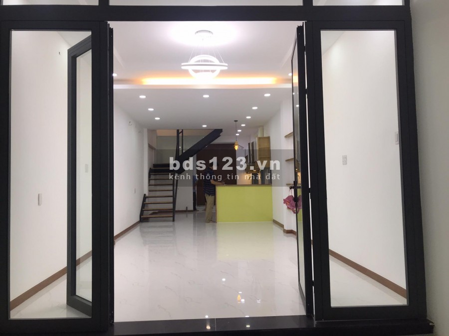 Bán gấp nhà Trung tâm Bình Thạnh, diện tích sử dụng 53m2, giá 4.4 tỷ