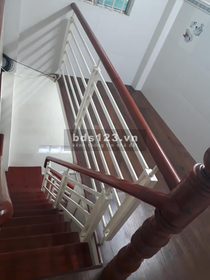 Nhà bán Xô Viết Nghệ Tĩnh, 3 tầng phường 21, Quận Bình Thạnh, diện tich 20m2, 20m2, giá 2.5 tỷ