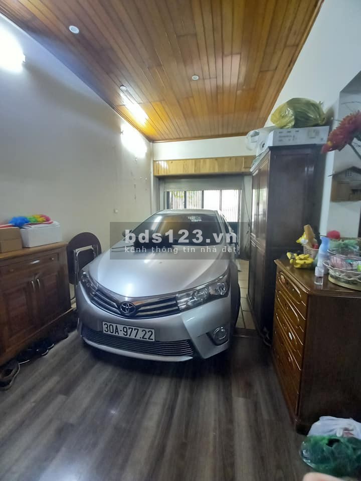 Bán nhà Cầu Giấy, Hà Nội, dt 45m2, giá 3.95 tỷ, 5 tầng, LH 0962922738, ngõ to view đẹp