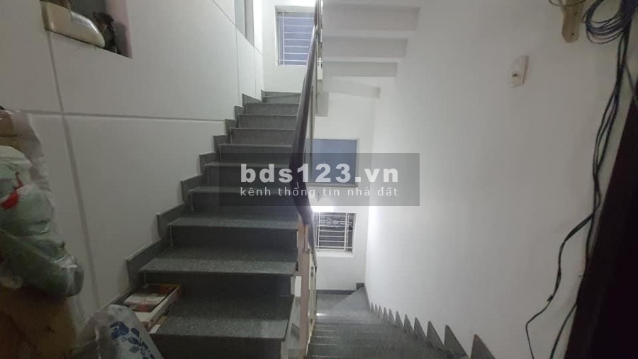 Bán nhà đường Phan Đăng Lưu quận Bình Thạnh 105m2 4tầng giá chỉ 9tỷ450