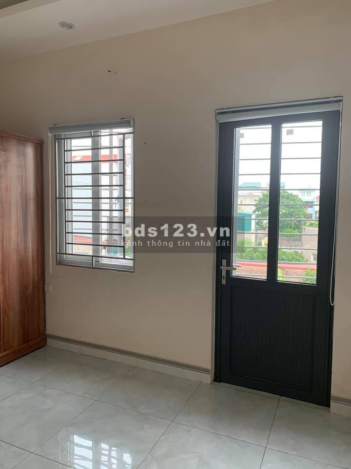 Bán nhà tôt 5 Yên Nghĩa Hà Đông, sát vách với mọi thứ dt 45m2, 4 tầng đúc, giá chỉ 2.5 tỷ