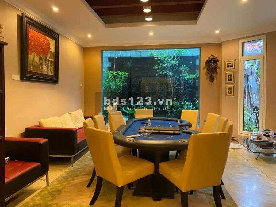 Biệt thự của giới tinh hoa, thiên đường nơi hạ giới, 4 thoáng, thang máy, sổ sẵn