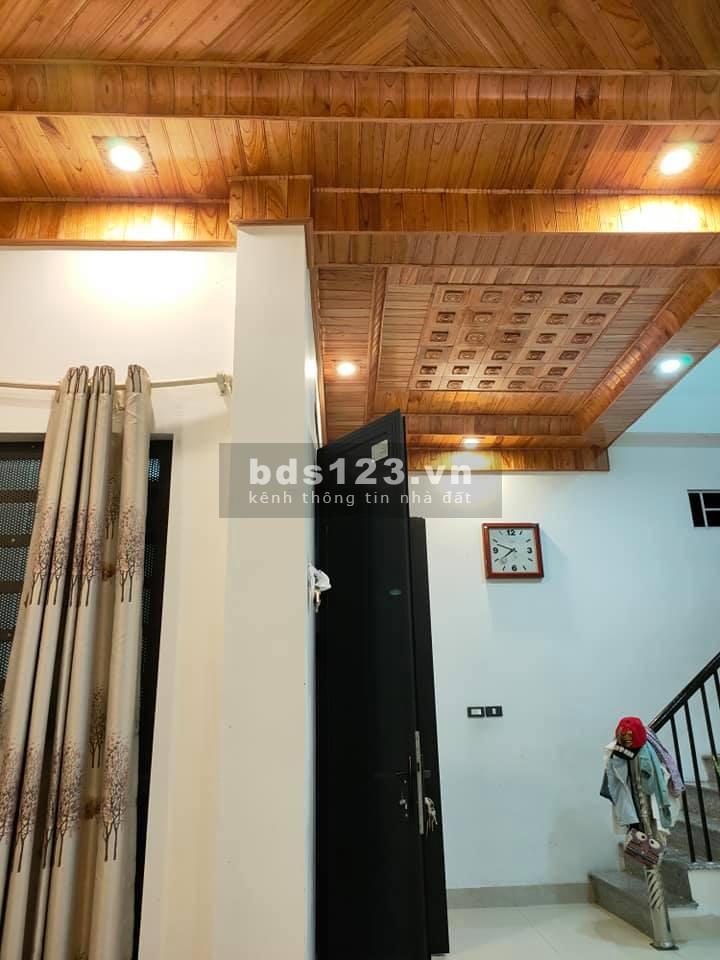 Bán nhà Sài Đồng Long Biên, 60m2, 3Tầng, chưa đến 3 tỉ, rất đẹp, ở ngay