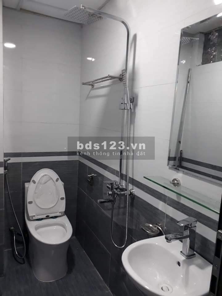 Bán Nhà Đẹp Nội Thất Nhập Ngoại Phố Kim Ngưu Hai Bà Trưng Dt 39m x 4T Giá 2.4 Tỷ