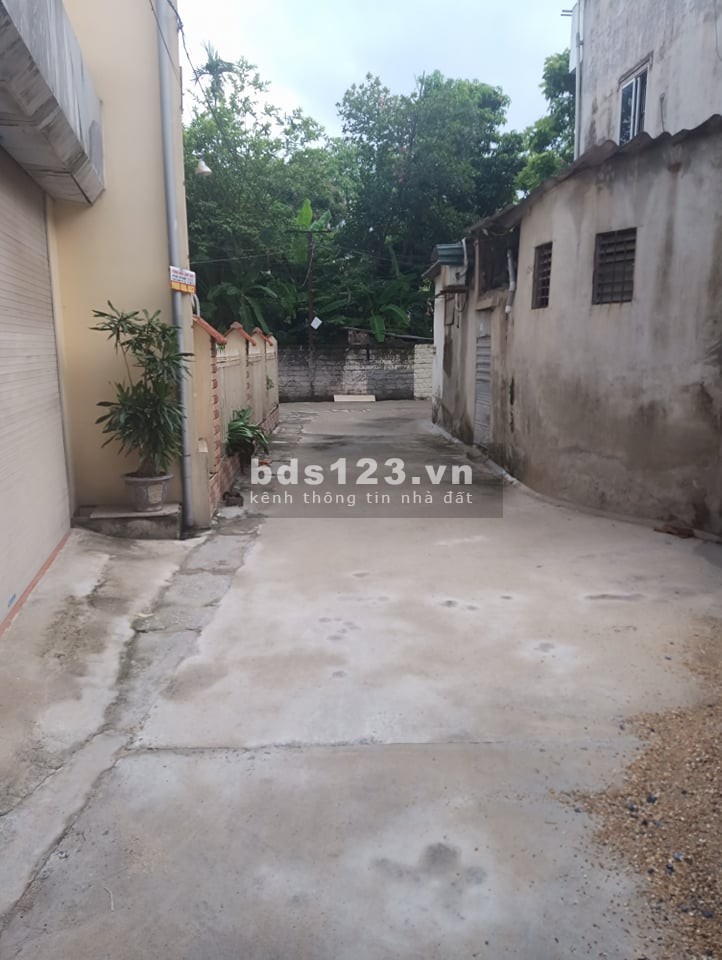 Rộng thênh thang, Bán lô đất Đội 6 Ngọc Hồi – Thanh Trì, Ôtô vào nhà, 70m2 chỉ 2.55 Tỷ