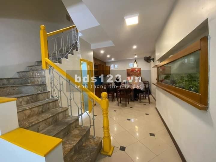Bán nhà nguyên căn Thanh Xuân, Cự Lộc, diện tích 30m2, 5 tầng,…