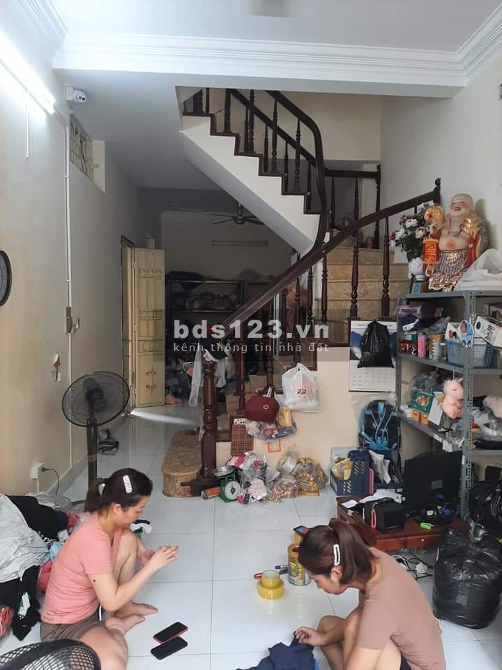 Tôi cần bán nhà phân lô 42m2 Nguyễn Hoàng, Nam Từ Liêm, dt 42m2, 4 tầng, mt 3.5m, giá chỉ 7.3 tỷ