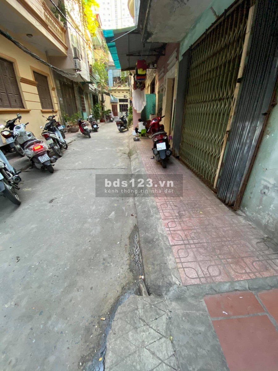 Bán nhà Lô góc, Ô tô đỗ cửa, ngõ Trương Công Định Hà Đông, dt 31m2, giá 3.5 tỷ