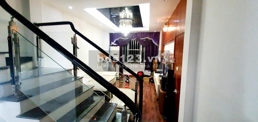 Lô góc Trần Duy Hưng 52m2 x 5T x MT3.9 Tặng toàn bộ nội thất giá 5.4 tỷ có th.lượng