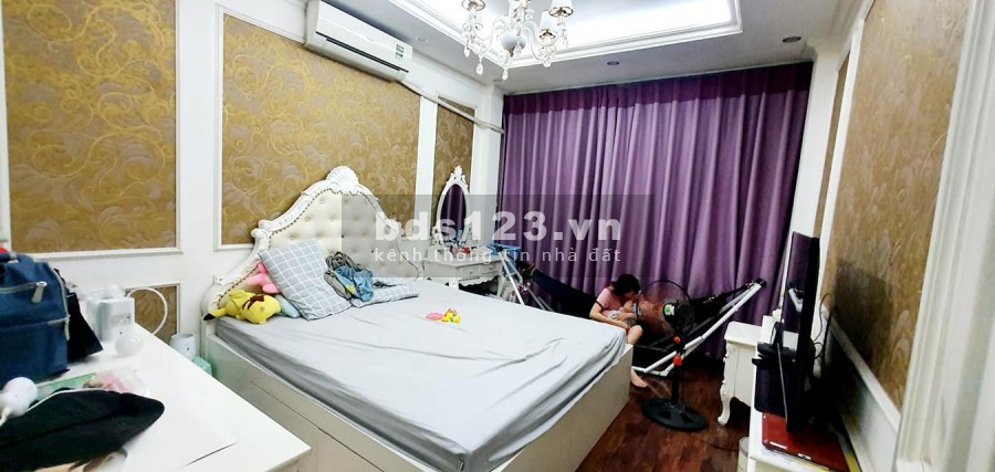 Lô góc Trần Duy Hưng 52m2 x 5T x MT3.9 Tặng toàn bộ nội thất giá 5.4 tỷ có th.lượng