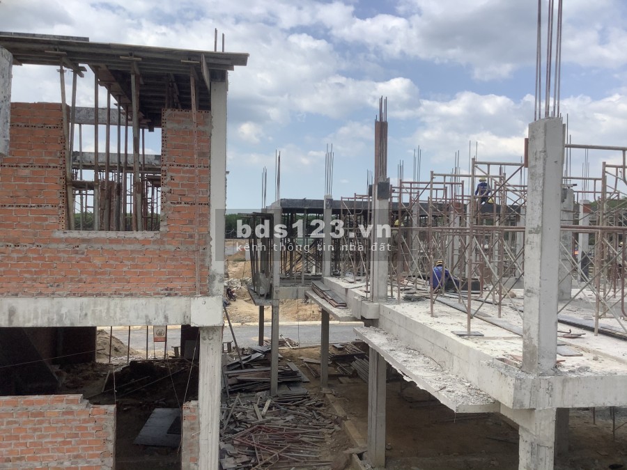 Còn Duy nhất 2 căn Shophouse giá gốc chủ đầu tư mặt tIền ĐT 769, ngân hàng hỗ trợ vay