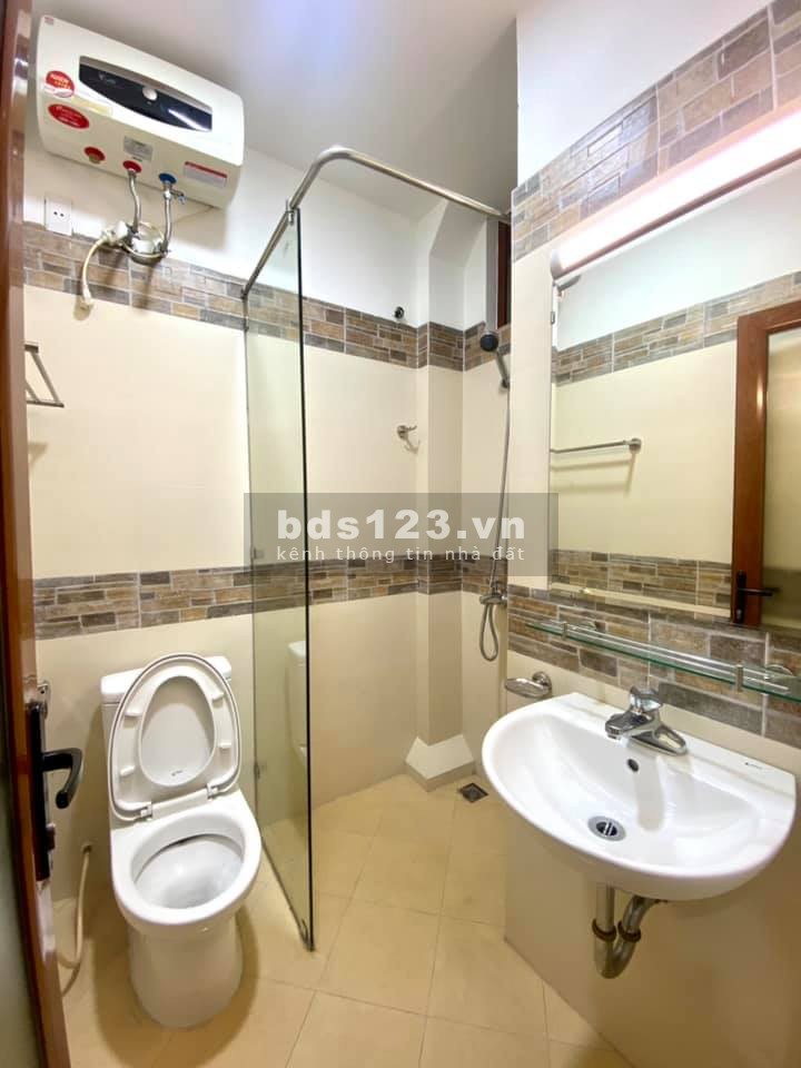 Bán nhà nguyên căn Tư Đình, Quận Long Biên, dt 45m2, đúc 5 tầng, giá bán 3 tỷ