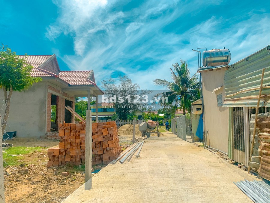 Từ 525 triệu sở hữu ngay lô Đất Nam Hoà Khương. Đất Nằm sát quốc lộ 14B, lh 0934456484