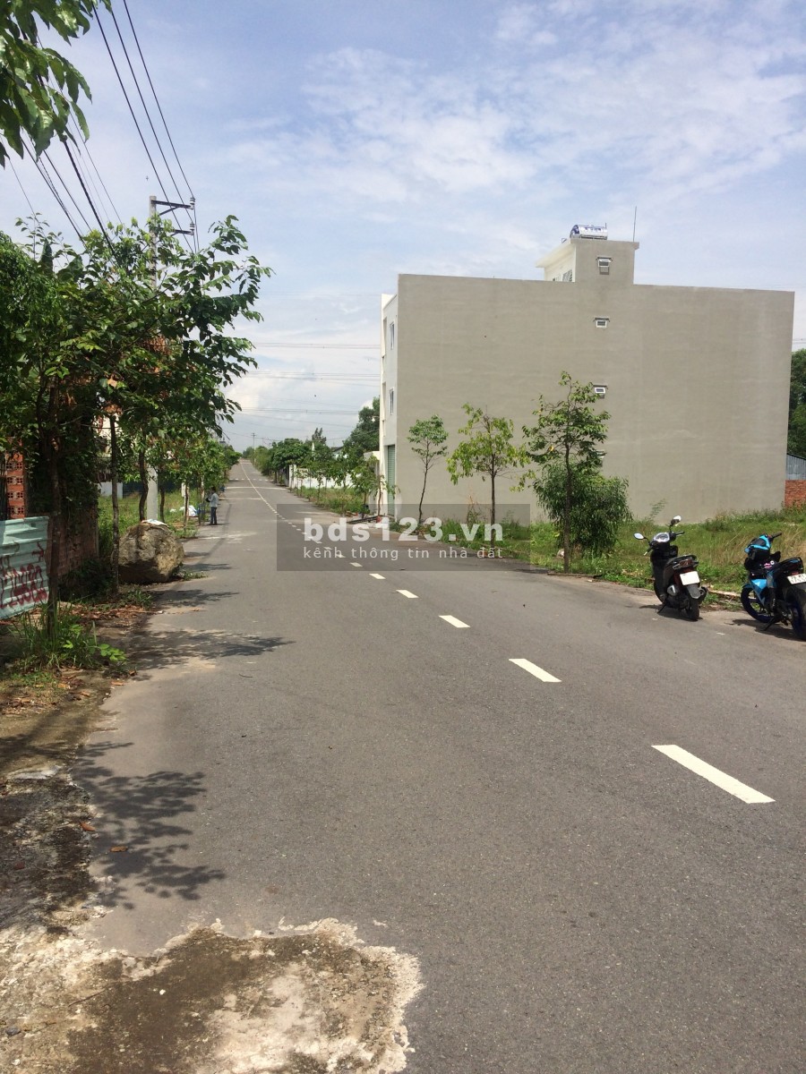 Trường ANND 2 Tam Phước Mình Cần Bán Lô Đất Ngộp Sát Bên diện tích 650m2 Thổ Cư