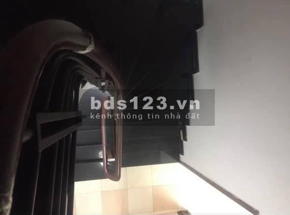 Bán nhà đẹp 5 tầng Ốc Đào Nguyễn Trãi Quận 1 40m2 giá rẻ chỉ 8.2 tỷ