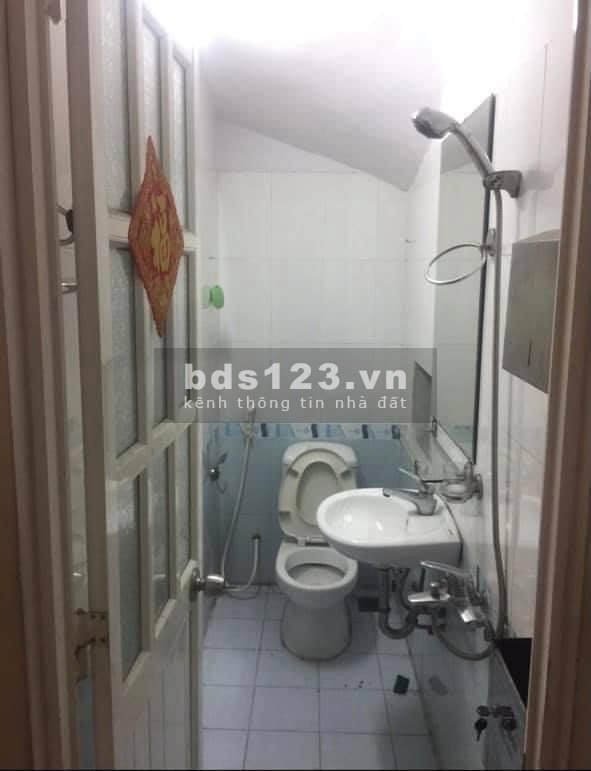 Bán nhà đẹp 5 tầng Ốc Đào Nguyễn Trãi Quận 1 40m2 giá rẻ chỉ 8.2 tỷ