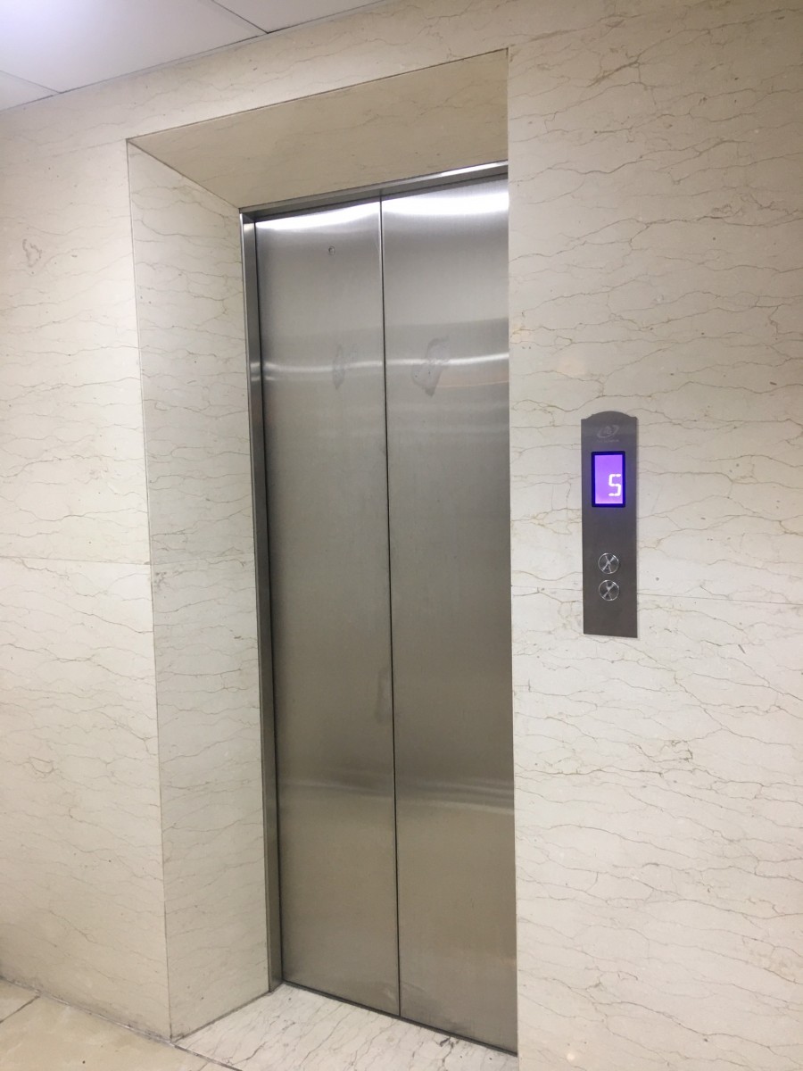 Mặt phố Hoàng Như Tiếp, diện tích 140m2, 7 tầng, mt 8m, kinh doanh văn phong
