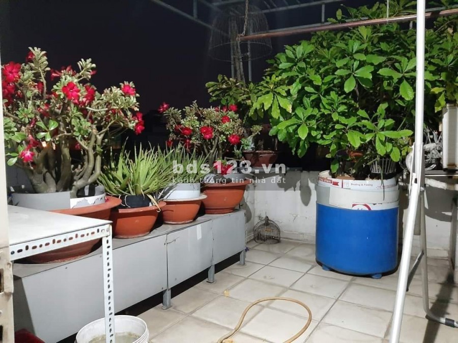 Nhà vị trí đỉnh hẻm xe hơi tránh to như mặt tiền giá rẻ…