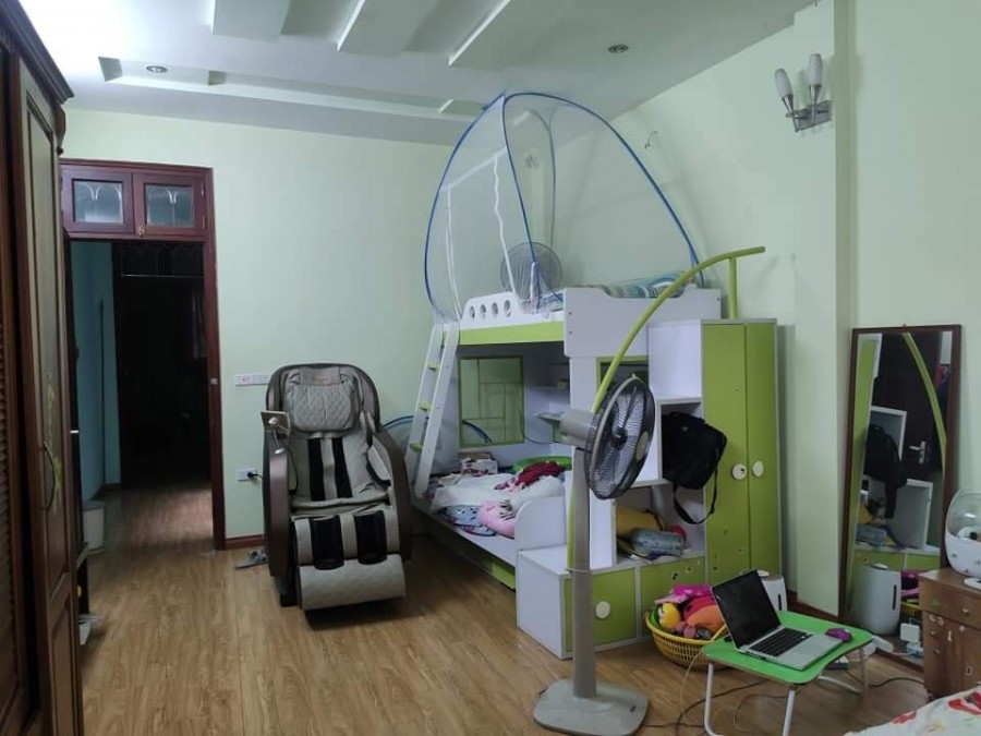 Bán nhà Khương Đình, Thanh Xuân, dt 78m2, 4 tầng, mt 4.6m, giá chỉ 5.6 tỷ. LH 0966456918