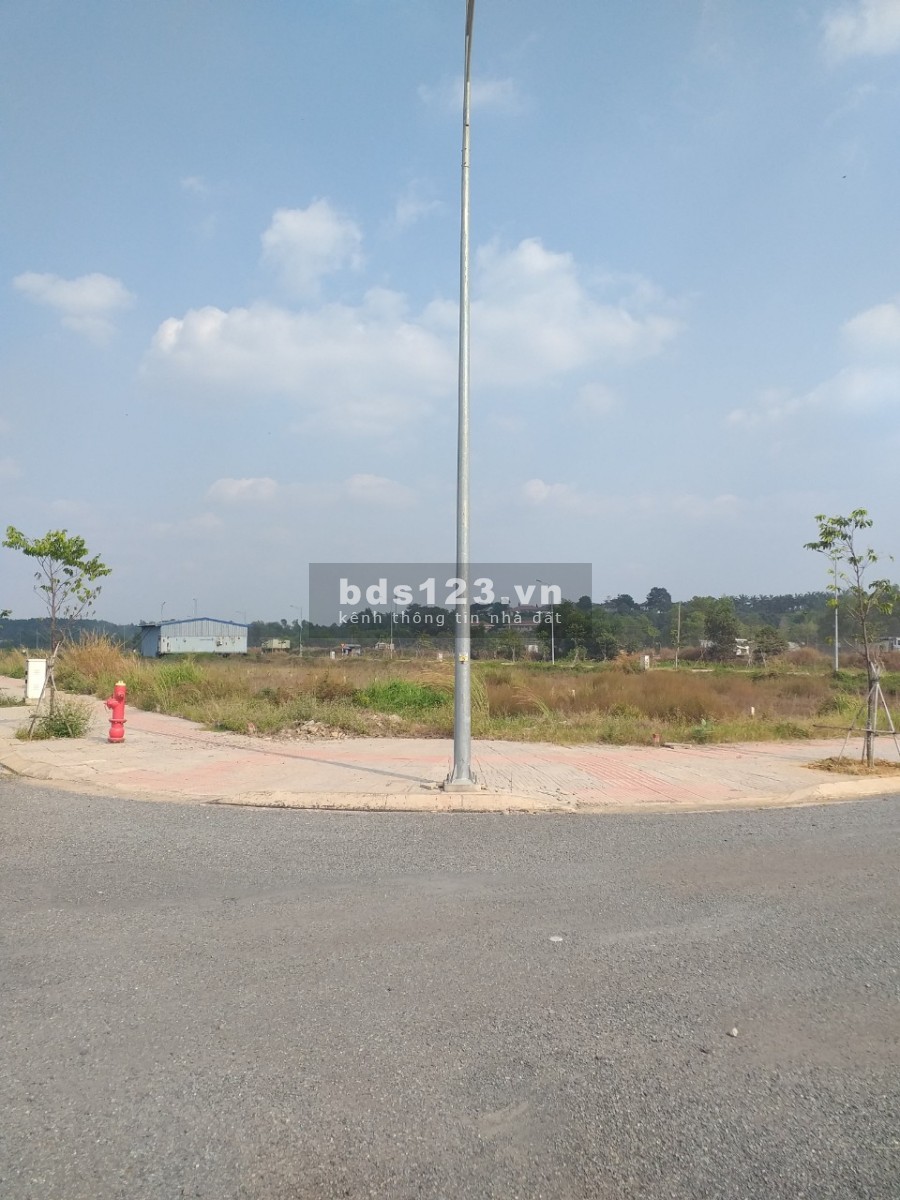 Đất khu đô thi Bàu Xéo diện tích sử dụng 100m² giá tốt cho nha đâu tu