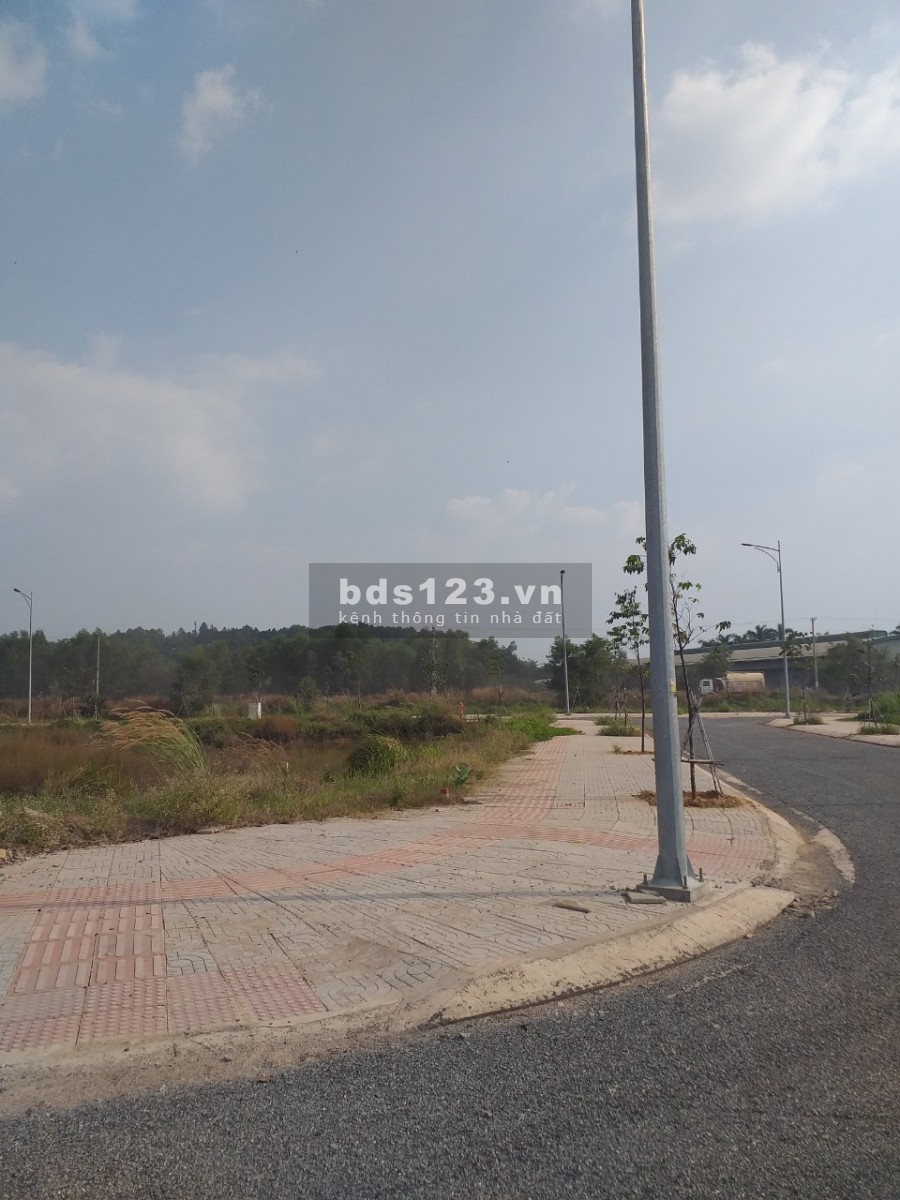 Đất khu đô thi Bàu Xéo diện tích sử dụng 100m² giá tốt cho nha đâu tu