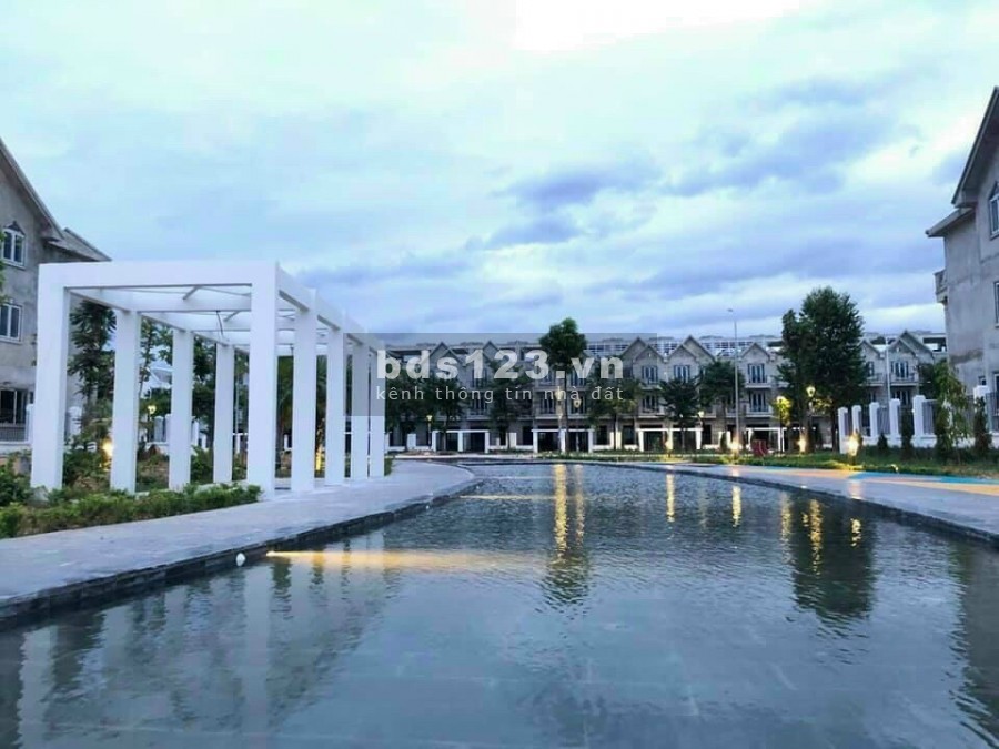 Bán Gấp Vài lô Ngoại Giao View công viên Hướng Đông Nam giá bán từ 3tỷ