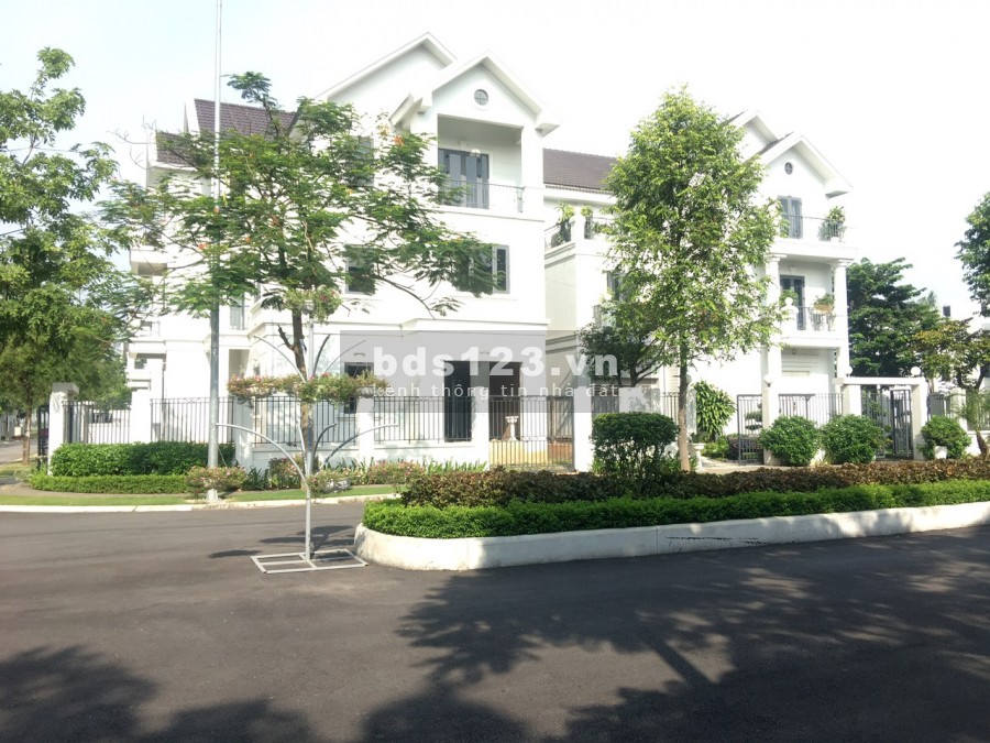 Bán Gấp Vài lô Ngoại Giao View công viên Hướng Đông Nam giá bán từ 3tỷ
