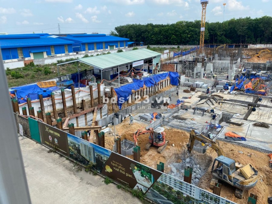 Căn hộ chung cư cao cấp Legacy Central ngay vòng xoay An Phú Bình Dương, miễn lãi suất