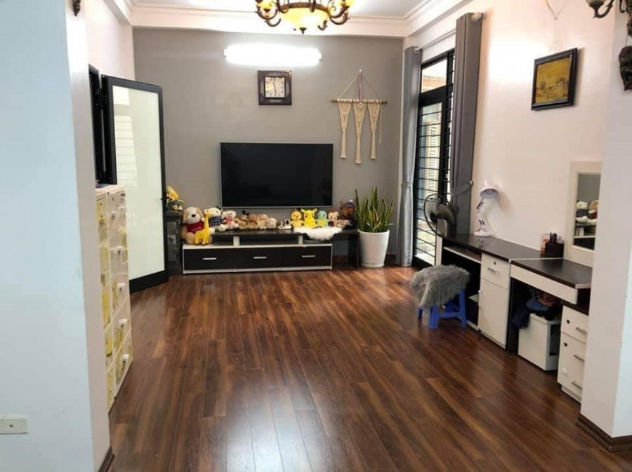 Bán nhà mặt phô Thượng Thụy, diện tích 141m2 5 tầng, mt 6.6 m, giá bán 16 tỷ