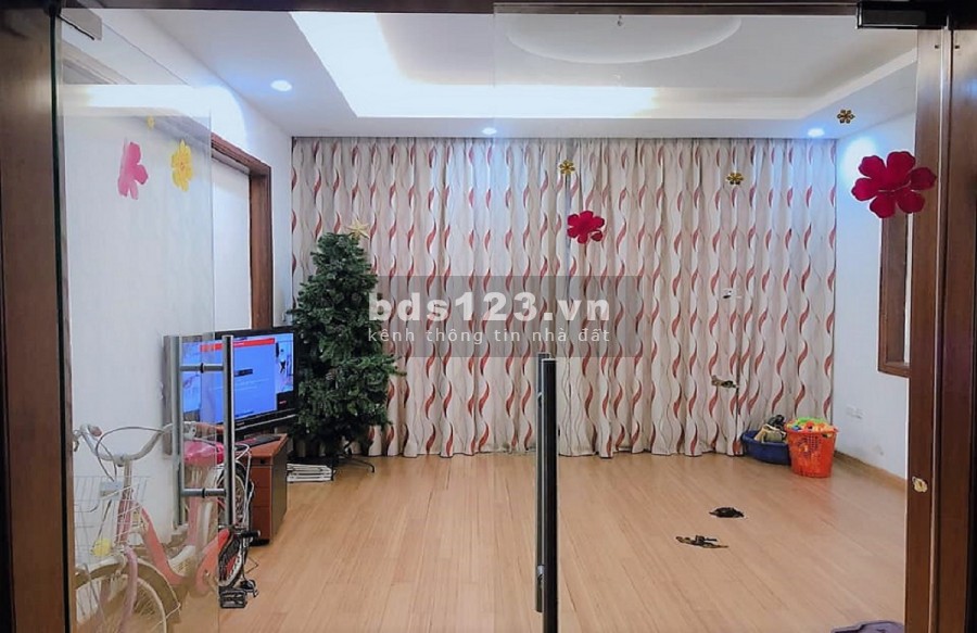 Bán nhà phân lô Lê Trọng Tấn, ô tô tránh, nhà mới 2 thoáng, KD. 70m2 5T 10 tỷ
