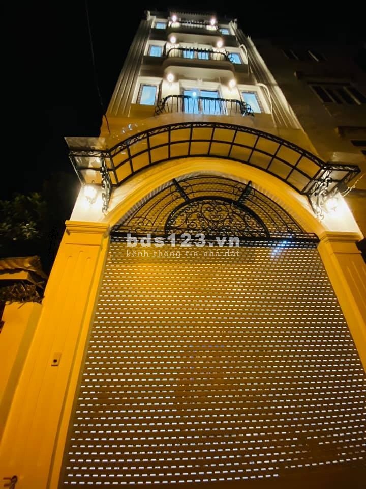 Bán nhà phố Ngọc Trì Thạch Bàn, Long Biên, gara ô tô, diện tích 70.5m2, giá 5 tỷ