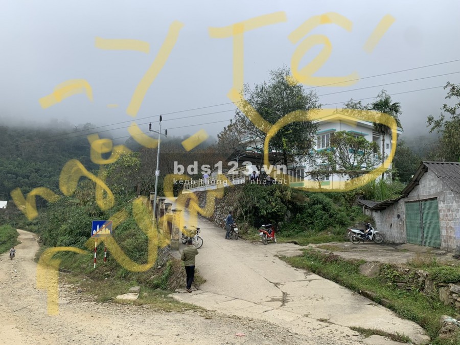 Bán đất Y Tý Sapa 2 giữa trung tâm bao check quy hoạch chính chủ, lh 0822356688