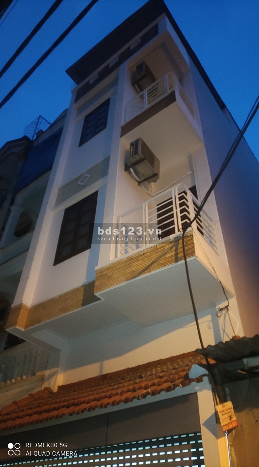 Bán siêu phẩm oto tránh quận Long Biên, diện tích sử dụng 40m2, giá 3.25 tỷ