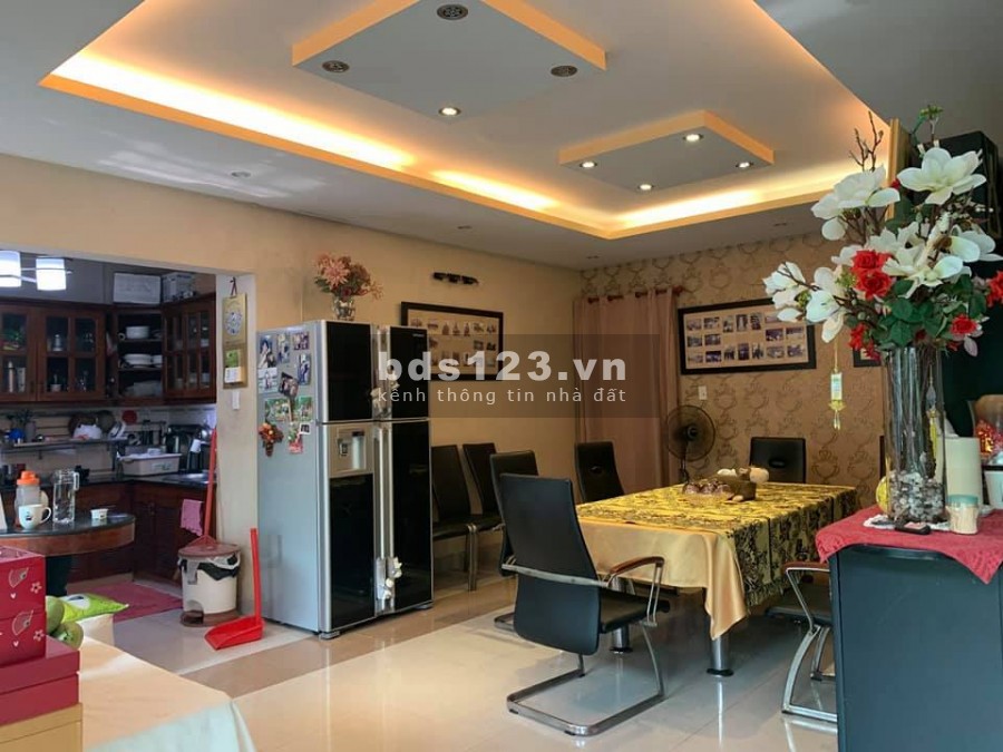 Nhà MT nội thất cao cấp, dt 100m2, Xã Xuân Thới 3, huyện Hóc Môn, giá chỉ 7.4 tỷ