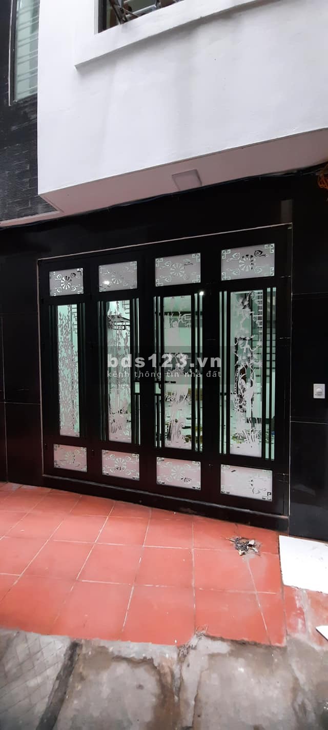 Bán nhà Nguyễn Trãi, ngõ ba gác dt 32m2, mt 3.6m, nhỉnh 3 tỷ, cách mặt đường 50m
